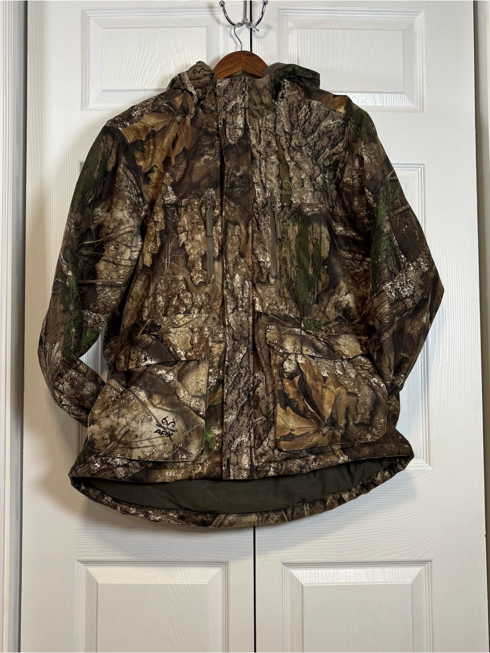 Realtree APX Insulated Hooded Camo Hunting Jacket Woodland Relaxed Fit L